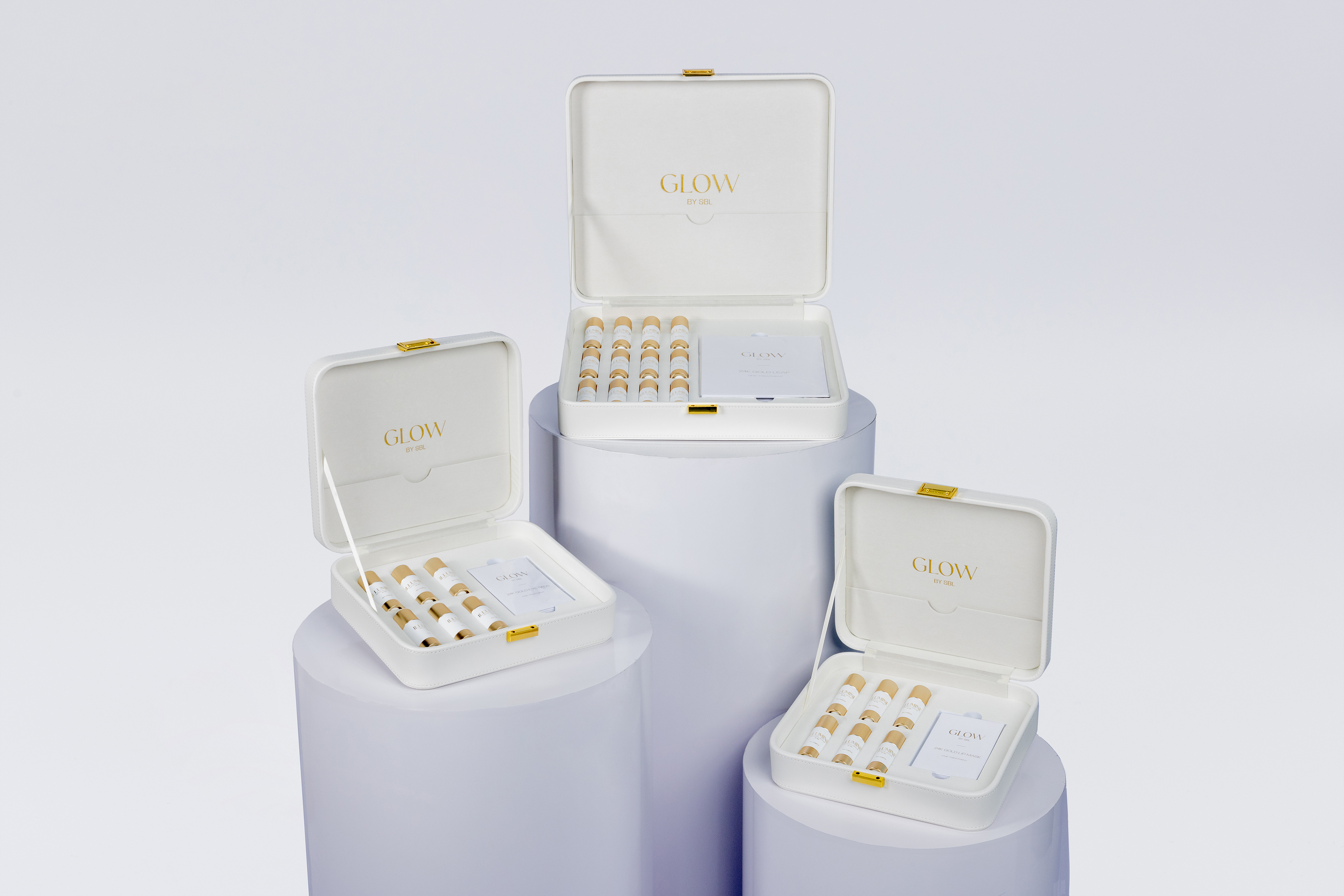 Glow - gold leaf mask